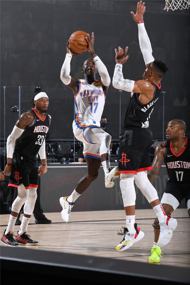 掉以轻心 掉以轻心