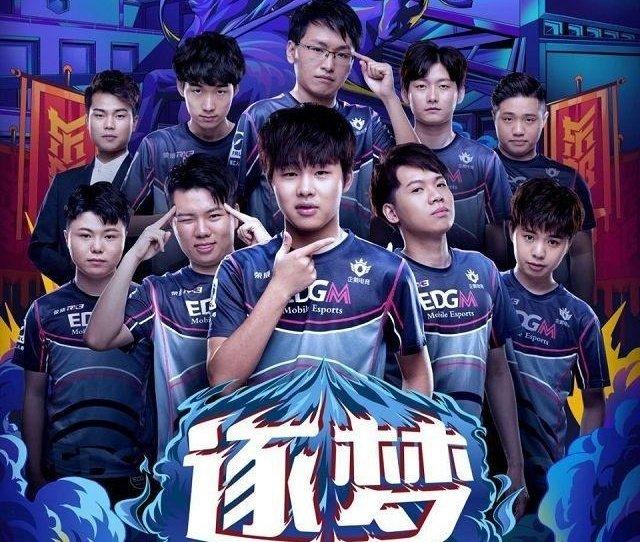 对教练组